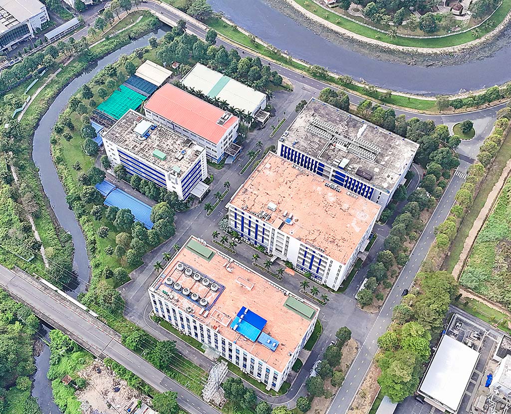 Toàn cảnh 4 nhà xưởng Hitech